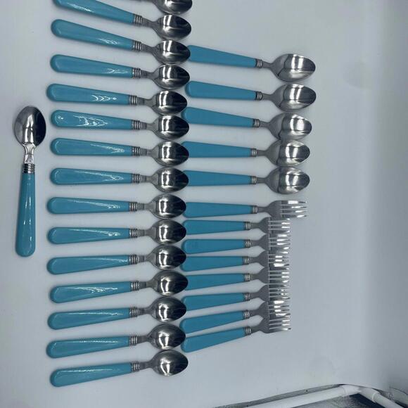 Stainless Steel China Plastic Handles Light Weight Flatware Light Blue 29 Pieces - Picture 2 of 3